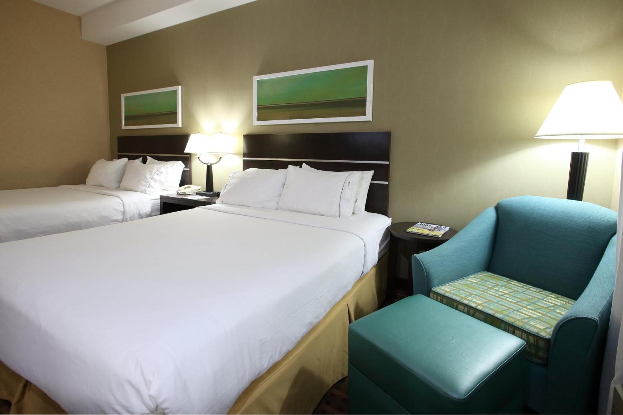 Holiday Inn Express Hotel & Suites Vernon By Ihg Exterior photo